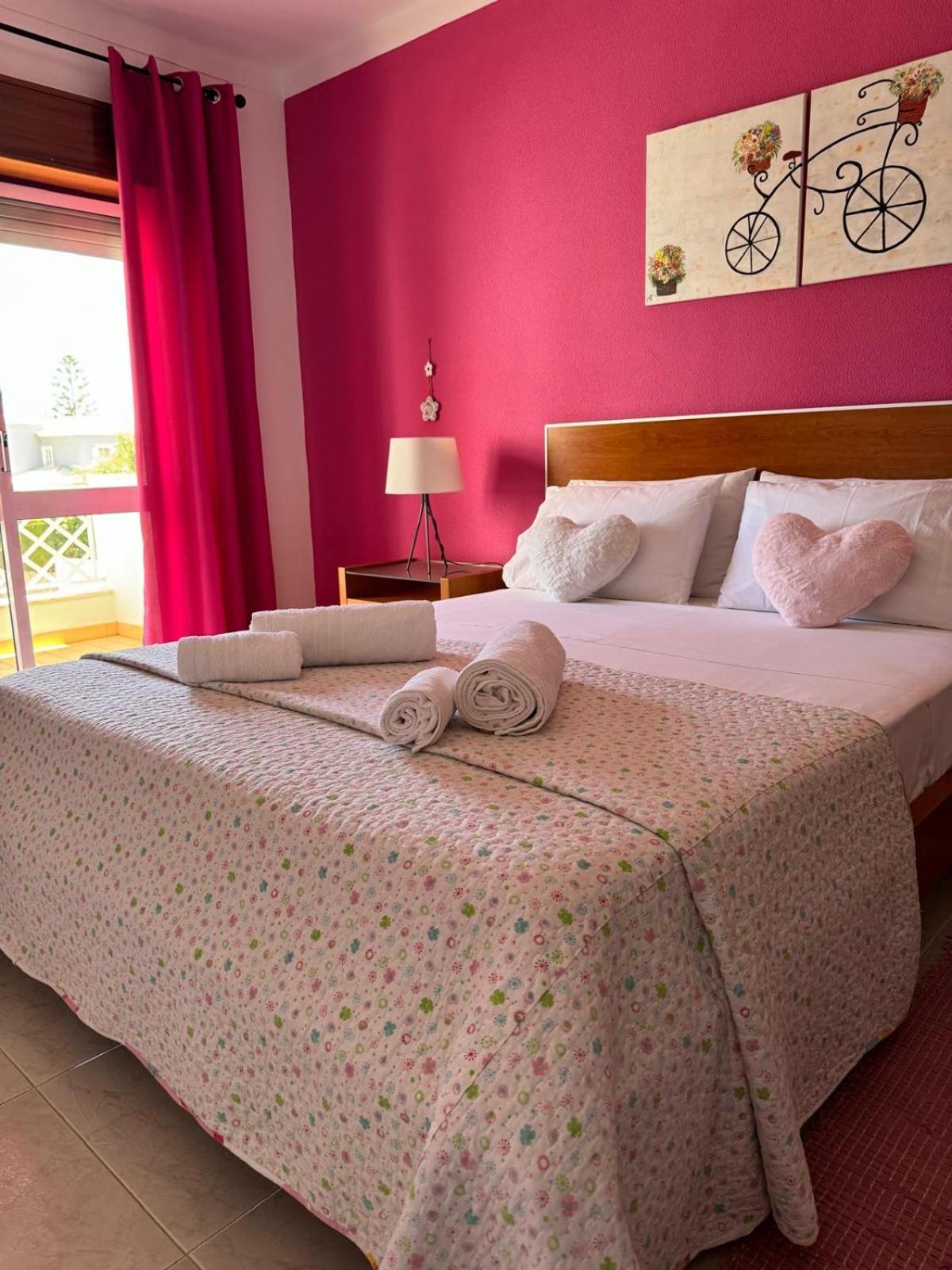 Pretty Sunny Guest Apartment Lagos Esterno foto